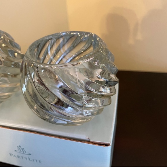PartyLite Illusion Votive Swirl Glass Candle Holders Set of 2 NEW ORIGINAL BOX - Picture 3 of 7